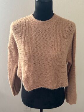 Cocovive Fuzzy Cozy Women's Crop‎ boxy Crewneck Sweater  Sz M